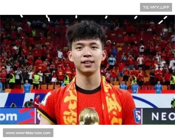 19岁王钰栋入选外媒年度50大希望之星展现中国足球新生力量