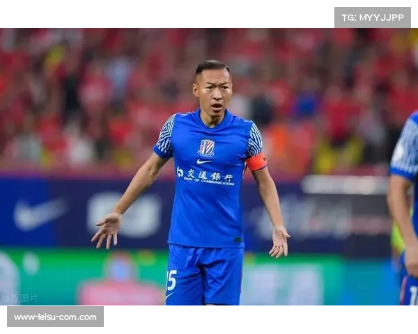 吴曦老将作用依旧关键 申花中场节拍器传球成功率超八成